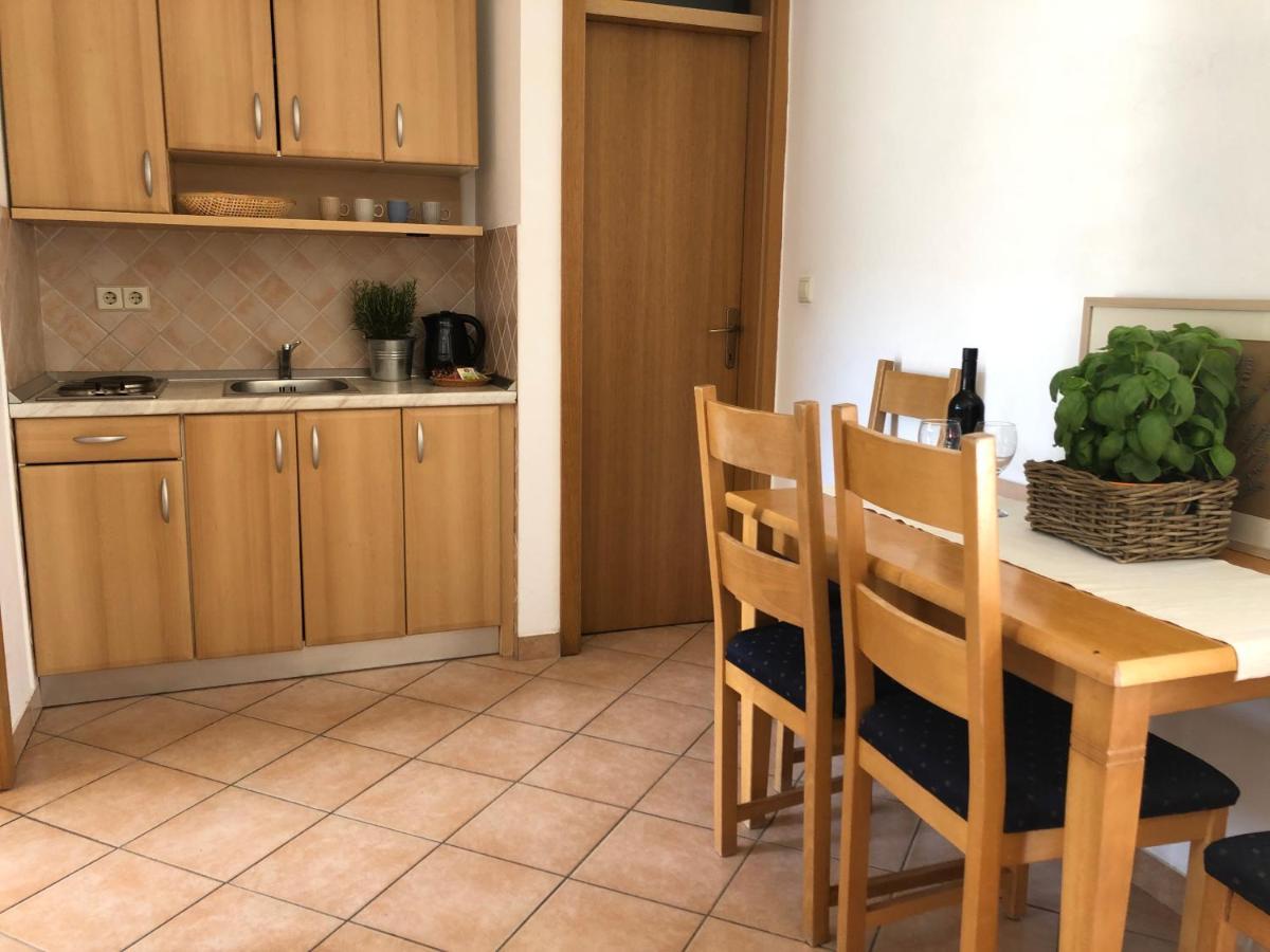 Apartmani Perić Stari Grad  Zewnętrze zdjęcie