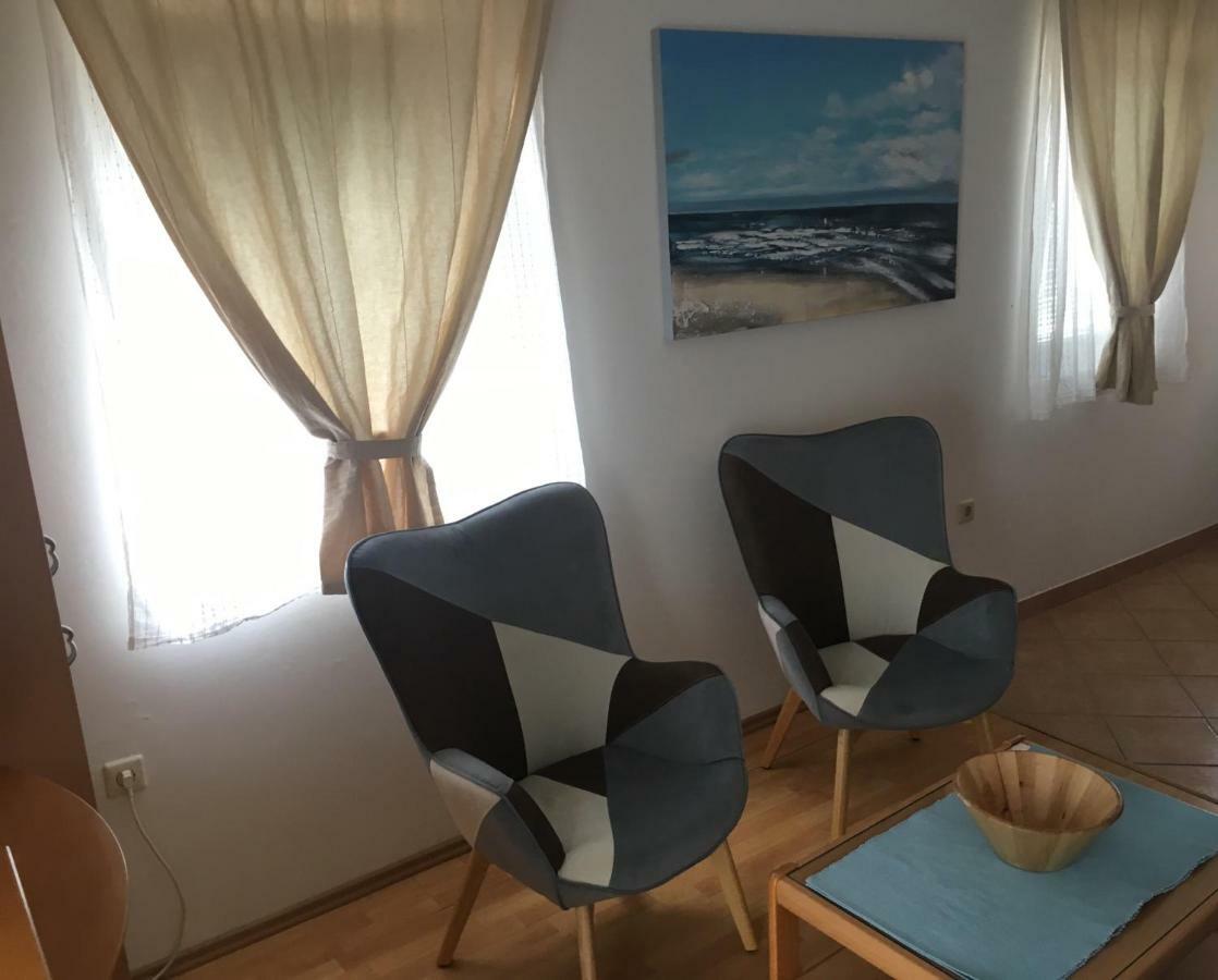 Apartmani Perić Stari Grad  Zewnętrze zdjęcie